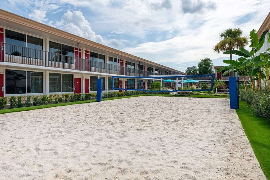 ramada-getaway-kissimmee_900x600_09